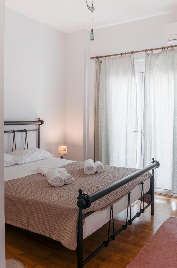 Comfortable 2 Bd Apartment Close To Athens Archeological Museum Exterior photo